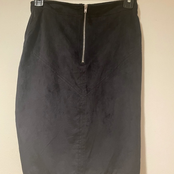 Material girl black pencil skirt - Picture 3 of 8